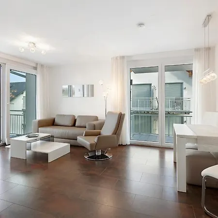 Wohlfuehl-apartment Mit Parklatz Und Zwei Balkonen - Sonnenlicht Appartamento *