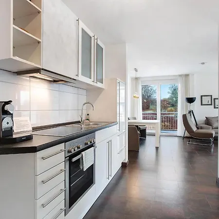 Wohlfuehl-apartment Mit Parklatz Und Zwei Balkonen - Sonnenlicht *